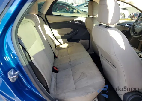 2018 Ford Focus Se z USA, uszkodzony, nr VIN 1FADP3F26JL241445